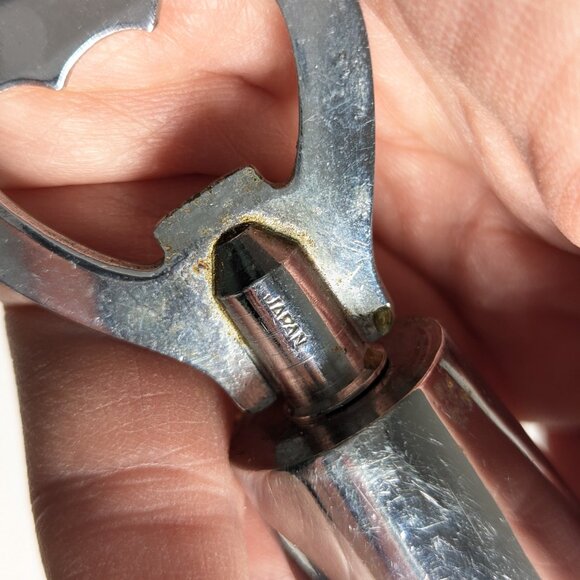 Bowling pin bottle opener, gift for uncle, gift for dad, gift for bowling buddy - Picture 4 of 8